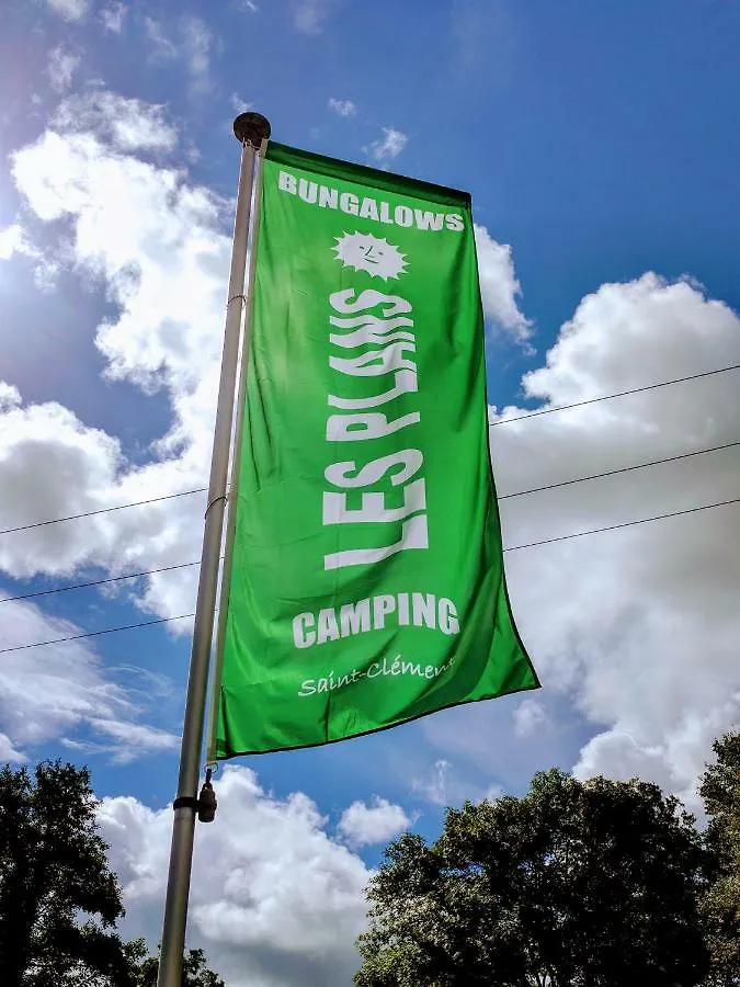 Campsite Les Plans Hotel Saint-Clement  France